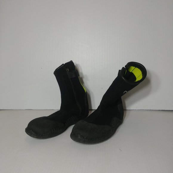 NRS Titanium Neoprene Scuba Booties - Size 3 - Pre - Picture 2 of 6